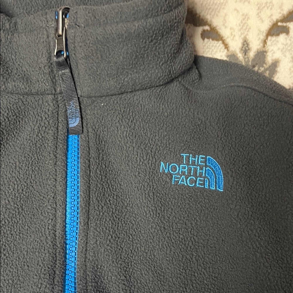 The North Face Black and Bright Blue Jacket - Picture 3 of 5